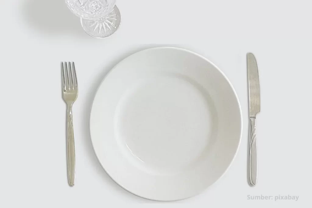 Benarkah puasa menyebabkan sakit maag